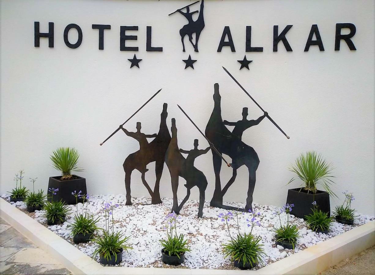 Hotel Alkar Sinj Esterno foto